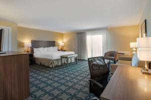 King Room with Balcony room in Best Western Plus Ocean City