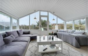 Stunning Home In Løkken With Wifi