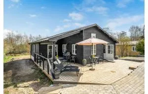 3 Bedroom Cozy Home In Kirke Hyllinge - Skibby