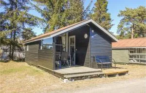 2 Bedroom Lovely Home In Nexø - Snogebæk