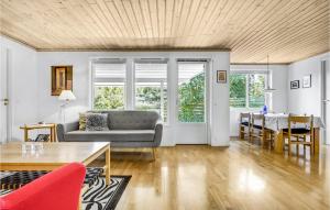 3 Bedroom Awesome Home In Vejby