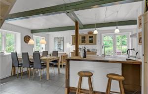 Beautiful Home In Aabenraa With Wifi