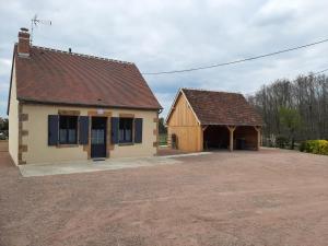 Maisons de vacances Gite Isle-et-Bardais, 3 pieces, 6 personnes - FR-1-489-331 : photos des chambres