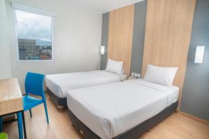 Phòng 2 giường có cảnh quan (Twin Room with View)