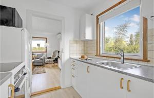 2 Bedroom Awesome Home In Vig