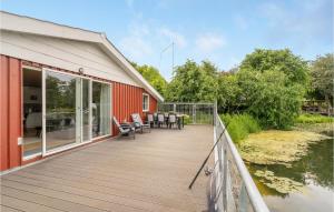 2 Bedroom Awesome Home In Vemb