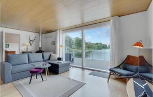 2 Bedroom Awesome Home In Vemb