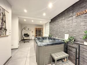 Appartements Dream Loft jacuzzi - sauna : photos des chambres