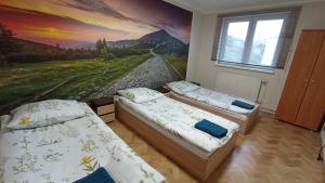 Apartament 27A