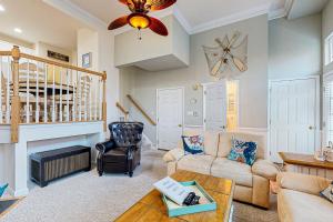 Bayside at Bethany Lakes --- 38335 N Mill Ln, Unit 131