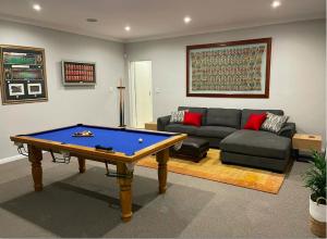 The Windsor- Hartbeespoort Dam