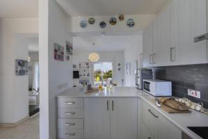 Melis Villa - Charming villa in Central Protaras