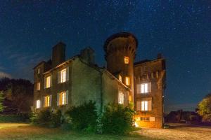 Maisons de vacances Chateau Garinie 13th Century Medieval castle in the south of France : photos des chambres