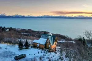 Alaska Adventure Cabins - هومر