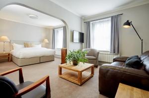 Queen Studio room in Abergavenny Hotel
