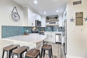 Hilton Head Island Gem with Ocean and Pool Views!