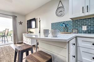 Hilton Head Island Gem with Ocean and Pool Views!