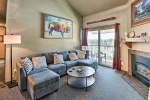 Mtn-View Condo about 3 Mi to Dtwn Steamboat Springs!