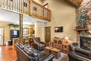 Branson Home with Game Room, Near Silver Dollar City