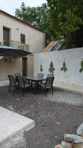 Pyrrichos Stone House