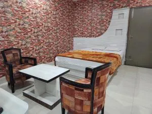 Golden Park Inn - Masānjor