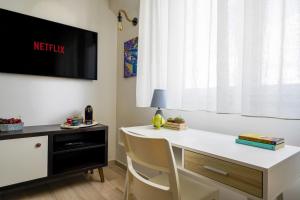 Mediterranea Apartment- CENTRAL STATION - FREE WIFI&NETFLIX