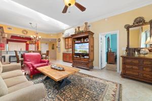 SeaSpray East 1023- Gulf Front