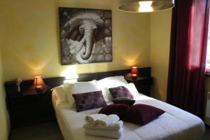 Hotels L'Eau Des Collines : photos des chambres