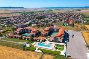 Apartcomplex Chateau Aheloy - 阿赫洛伊