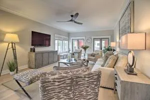 Pet-Friendly Villa with Balcony in Bluffton! - Bluffton