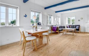 Beautiful Home In Svaneke With Kitchen