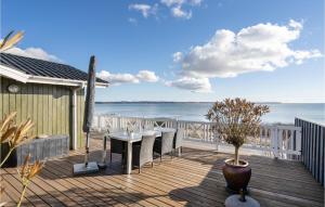 2 Bedroom Gorgeous Home In Ebeltoft