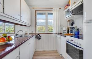 Gorgeous Home In Løkken With Kitchen