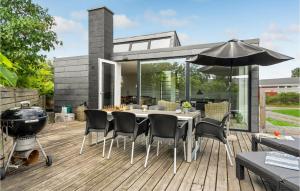 2 Bedroom Awesome Home In Juelsminde