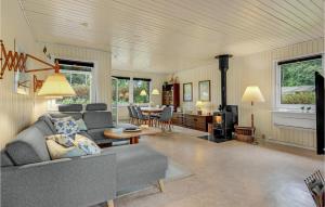 3 Bedroom Amazing Home In Aabenraa