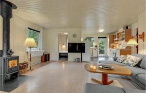 3 Bedroom Amazing Home In Aabenraa