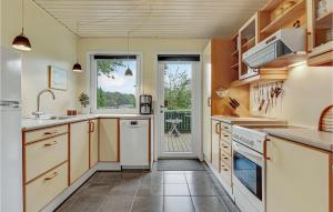 3 Bedroom Amazing Home In Aabenraa