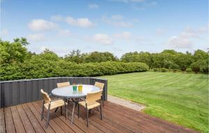 Beautiful Home In Højslev With Wifi