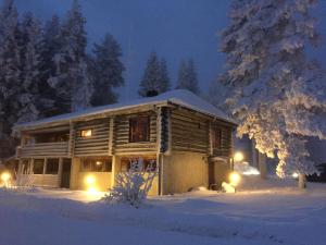 Riihilinna Ski Lodge