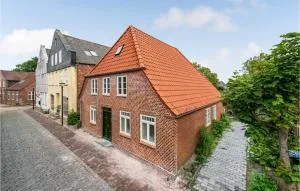 Pet Friendly Home In Højer With Kitchen - Hjerpsted