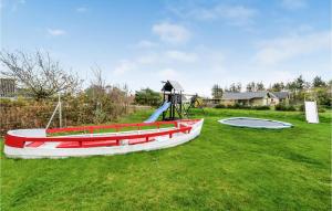 3 Bedroom Beautiful Home In Vemb