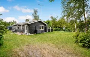 Stunning Home In Hadsund With Wifi - Helberskov