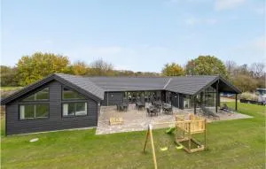 Gorgeous Home In Sydals With Kitchen - Tandslet