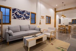 Villa Sunrise Garden B190