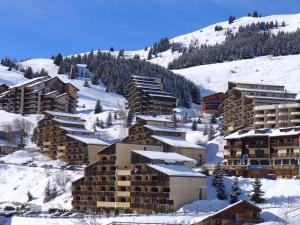 Studio cabine 4 couchages à 150m des pistes avec terrasse et parking - Auris en Oisans - FR-1-297-3