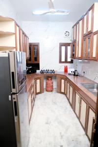 Fortune Home Service Apartment 2Bhk ,E28 Saket 1A