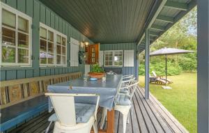 Awesome Home In Askø With Wifi