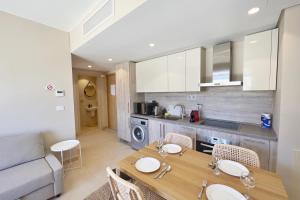 Seascape 1 BDR Mangroovy Pool & Sea View