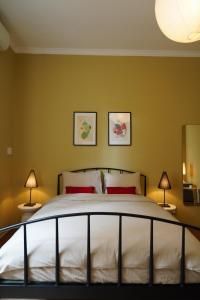 Phòng Giường Đôi Nhỏ (Small Double Room)