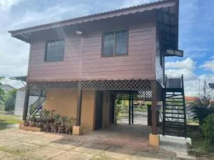 Alor Lanchang Roomstay - Kampung Keriang Dan